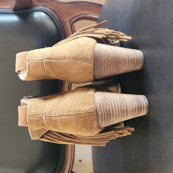 Steve Madden leather Fringe Ankle western boots size 6 M brown - Picture 9 of 17